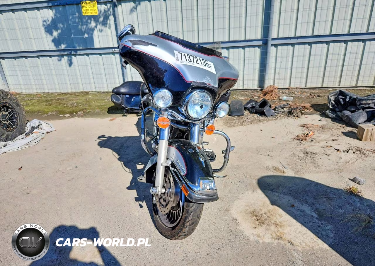 2010 Harley-Davidson Flhtcu VIN:1HD1FC41XAB612623 - 2