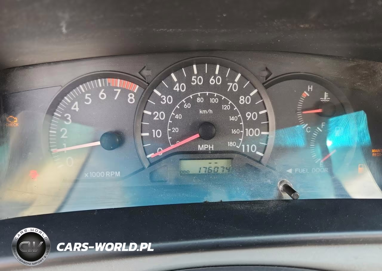 2005 Toyota Corolla Ce VIN:2T1BR32E35C466138 - 9
