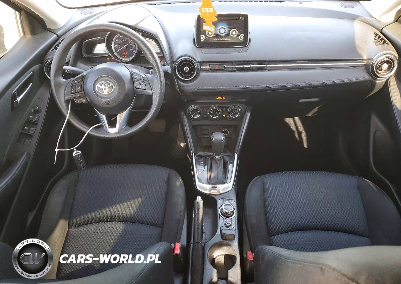 2017 Toyota Yaris Ia Base VIN:3MYDLBYV5HY161516 - 8