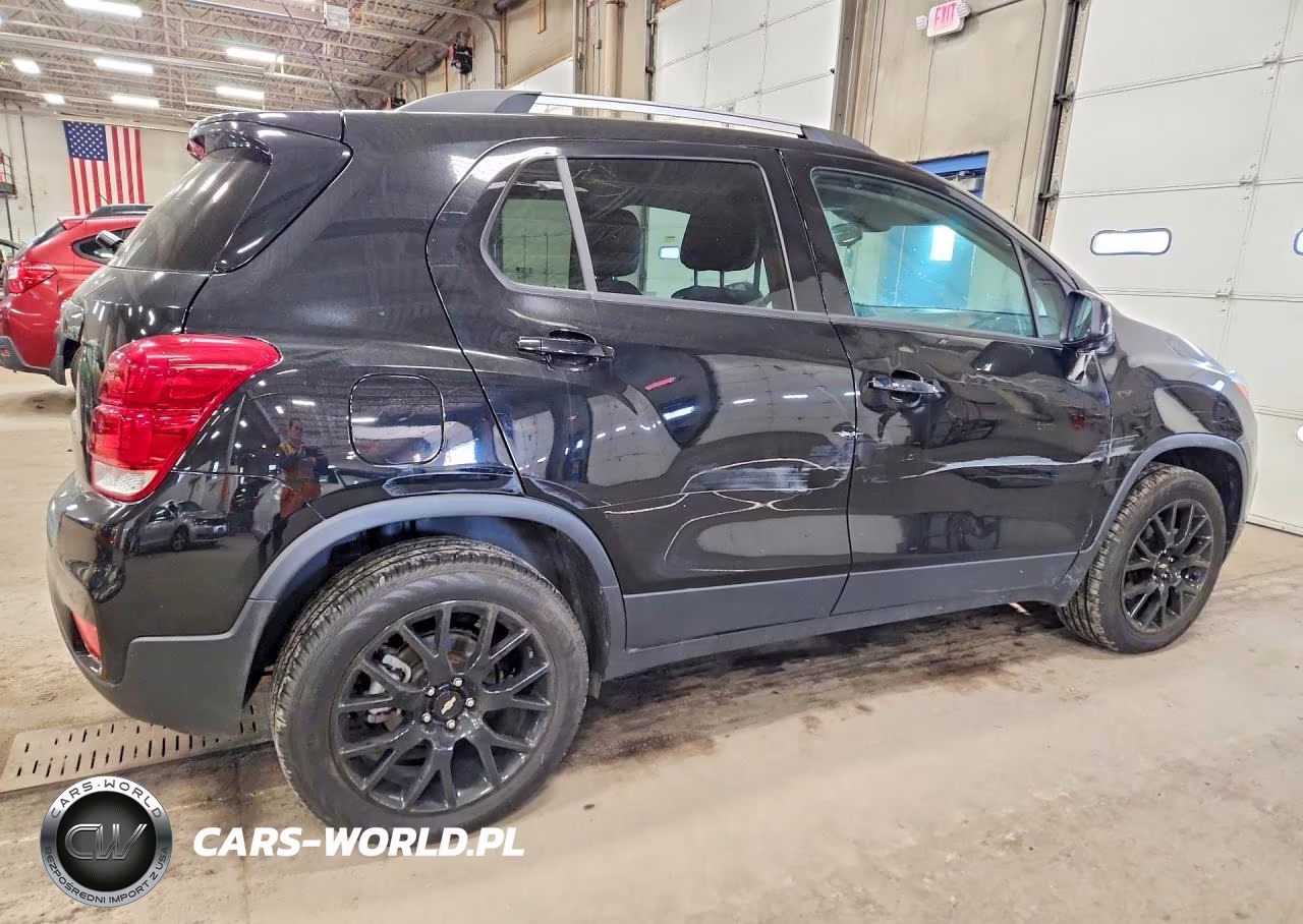 2022 Chevrolet Trax 1Lt VIN:KL7CJPSM8NB548405 - 3