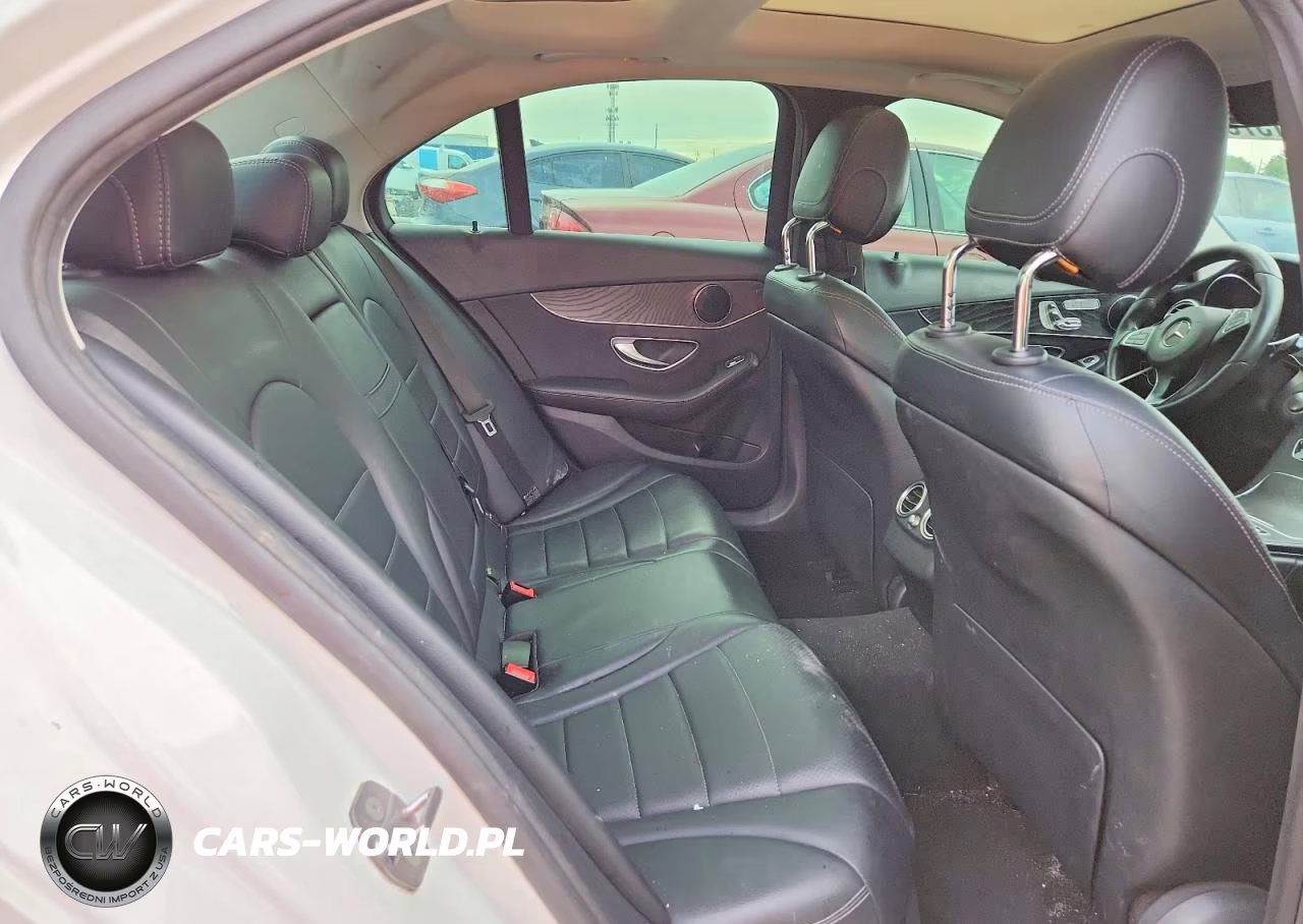 2017 Mercedes-Benz C 300 VIN:55SWF4JB4HU206112 - 10