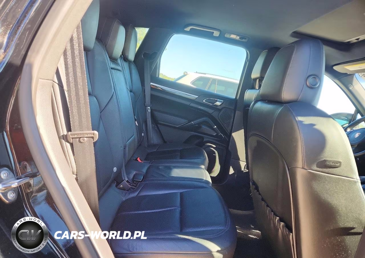 2014 Porsche Cayenne VIN:WP1AA2A23ELA01662 - 11
