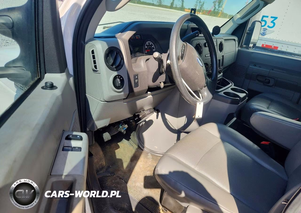 2018 Ford E350 Delivery Truck VIN:1FDWE3F60JDC22486 - 8