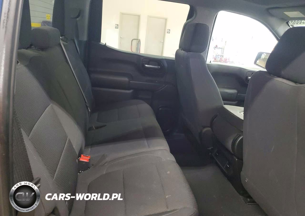 2022 Chevrolet Silverado Ltd C1500 Custom VIN:3GCPWBEK2NG112109 - 11