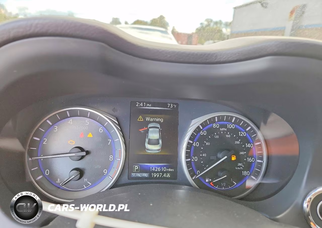 2015 Infiniti Q50 Premium VIN:JN1BV7AR5FM401418 - 9