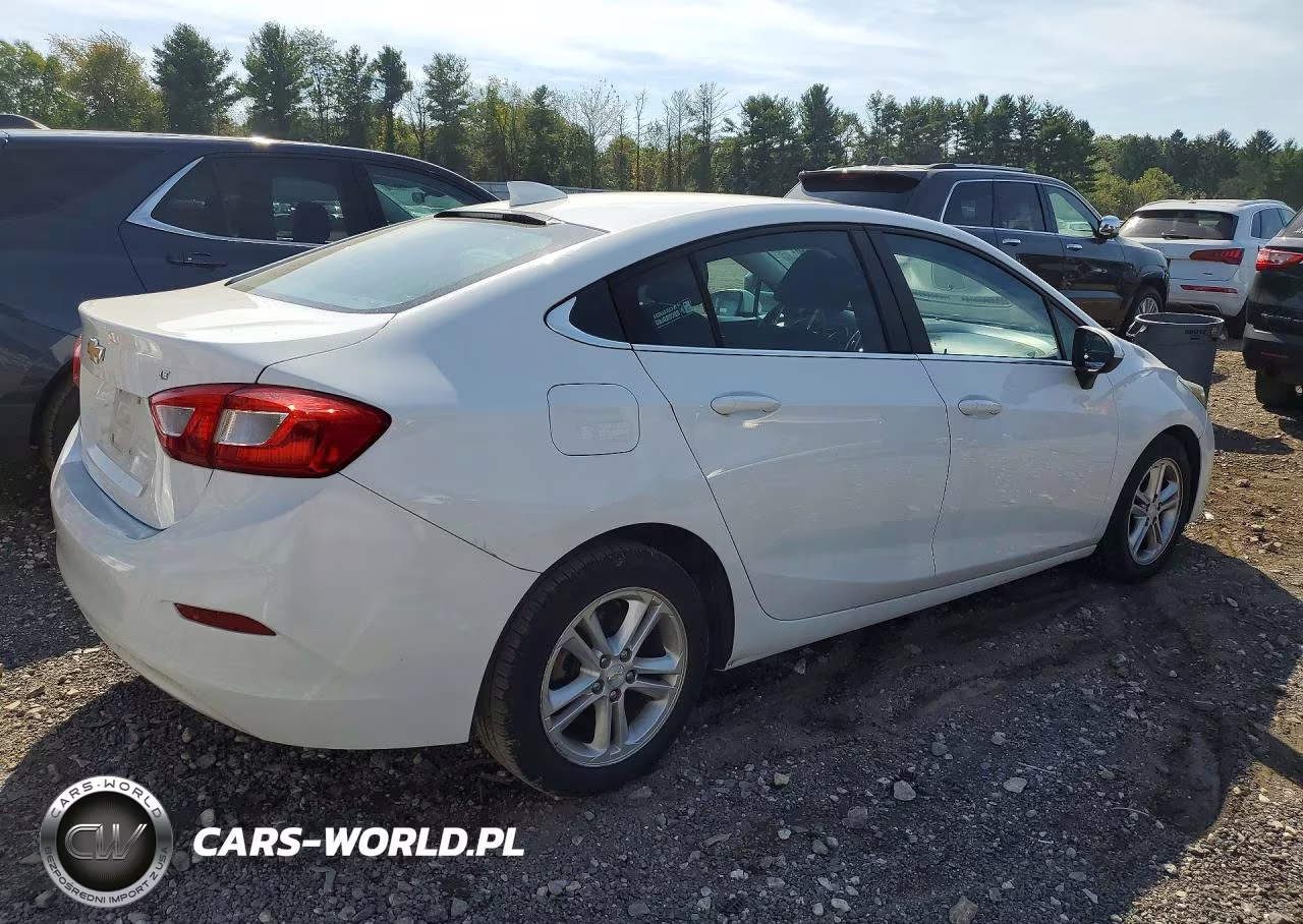 2016 Chevrolet Cruze Lt VIN:1G1BE5SM9G7297108 - 3