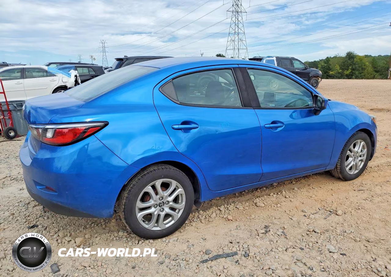 2017 Toyota Yaris Ia Base VIN:3MYDLBYV9HY180487 - 3