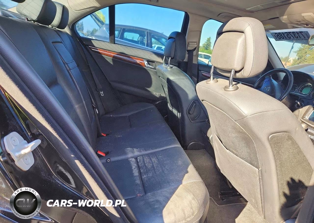 2008 Mercedes-Benz C 300 VIN:WDDGF54X08F165420 - 10