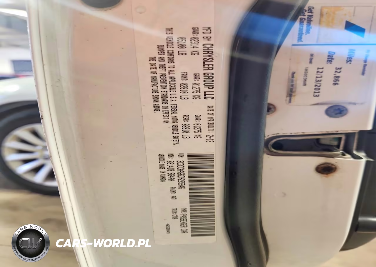 2012 Chrysler 300 VIN:2C3CCAAG6CH205946 - 12
