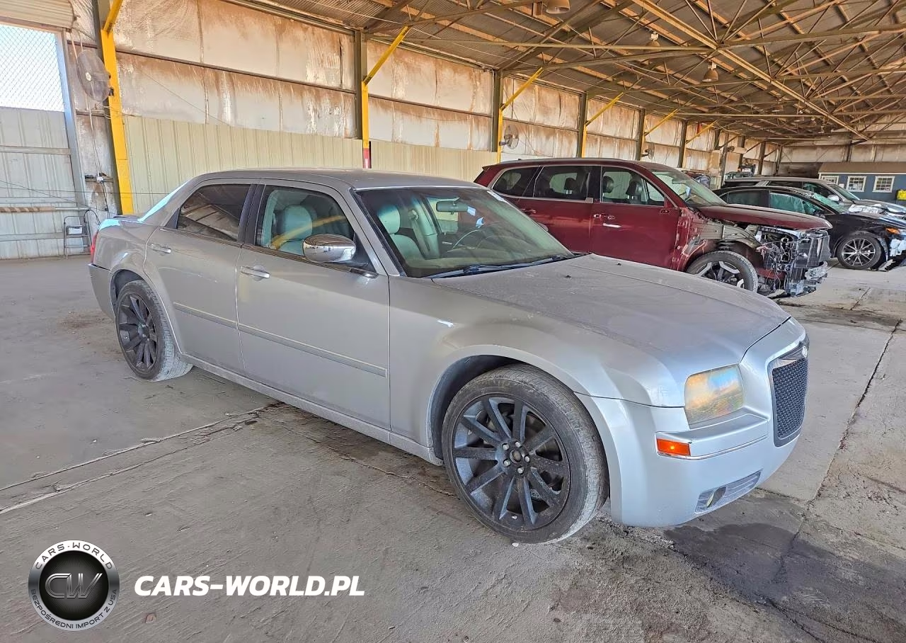 2006 Chrysler 300 Touring VIN:2C3KA53GX6H354788 - 4