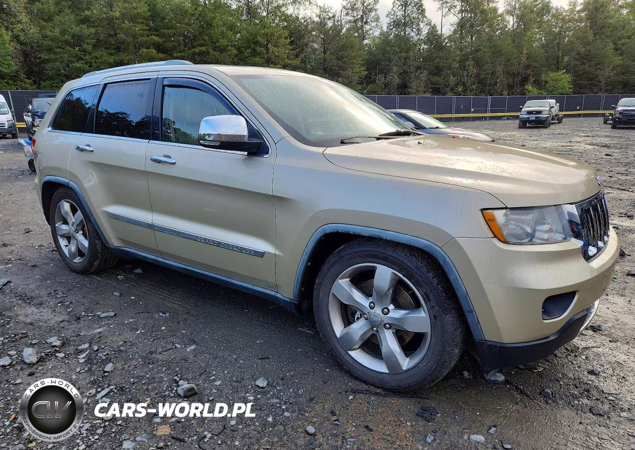 2011 Jeep Grand Cherokee Overland VIN:1J4RR6GT8BC605637 - 4