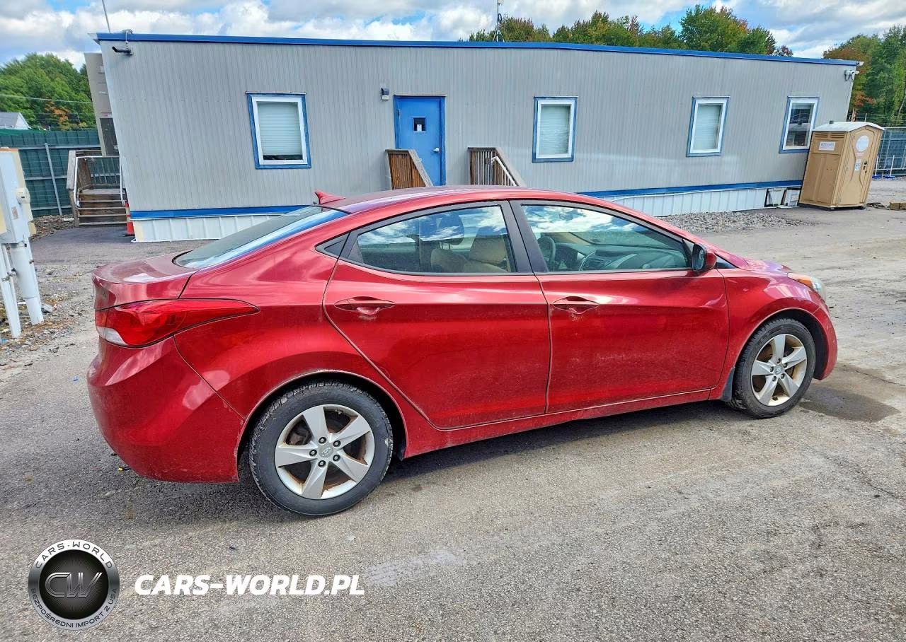 2013 Hyundai Elantra Gls VIN:KMHDH4AE7DU790418 - 3