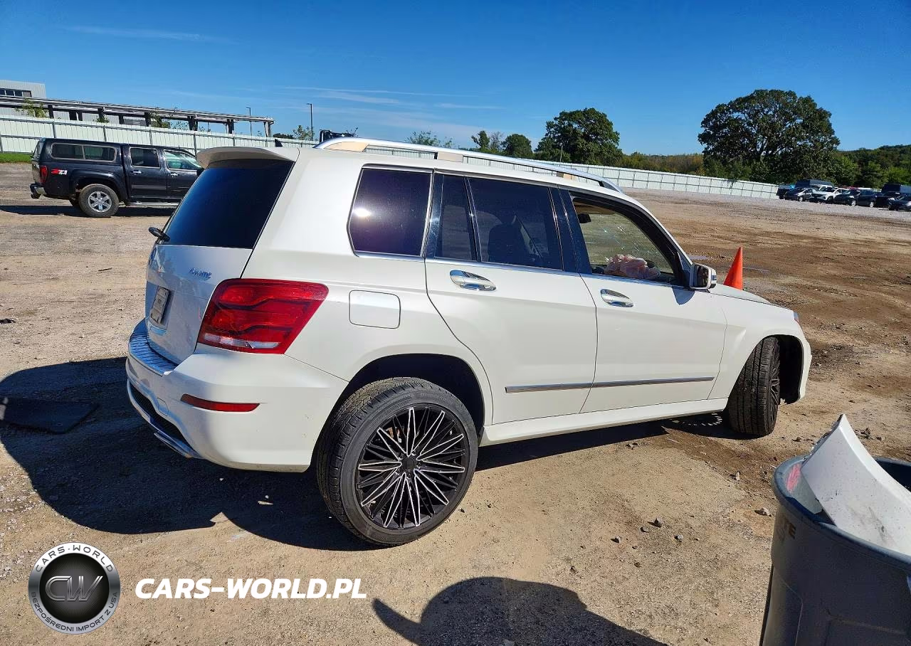 2013 Mercedes-Benz Glk 350 4Matic VIN:WDCGG8JB8DG083144 - 3