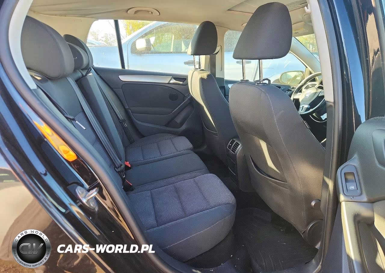 2013 Volkswagen Golf VIN:WVWDB7AJ6DW137958 - 10