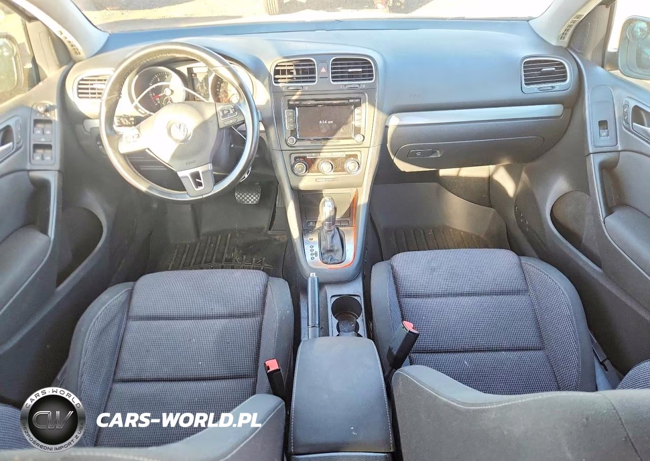 2013 Volkswagen Golf VIN:WVWDB7AJ6DW137958 - 8