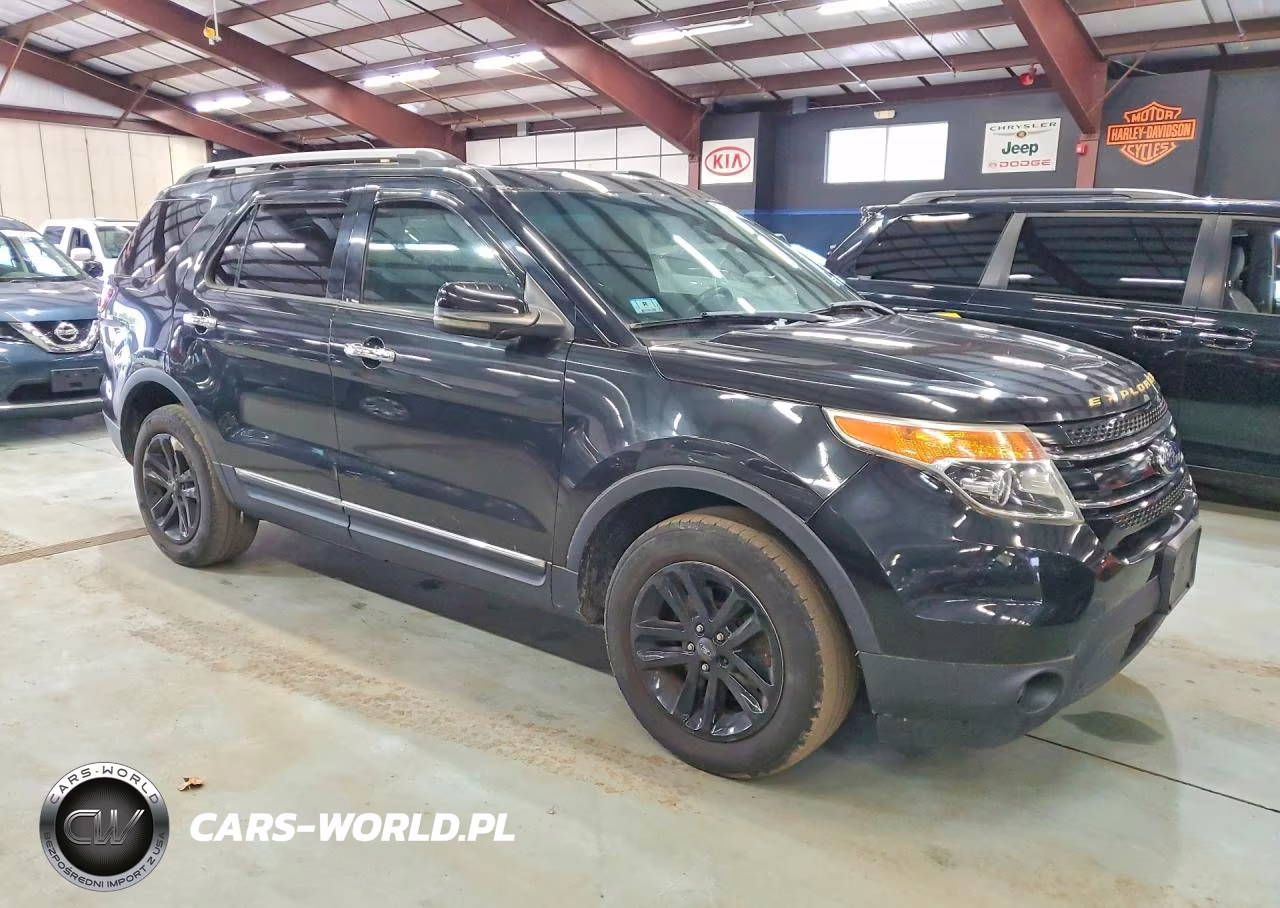 2011 Ford Explorer Xlt VIN:1FMHK8D85BGA42004 - 4