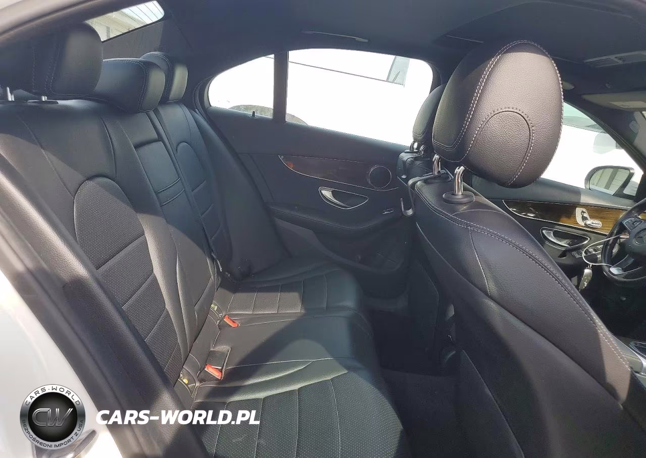 2019 Mercedes-Benz C 300 VIN:55SWF8DB2KU294488 - 10
