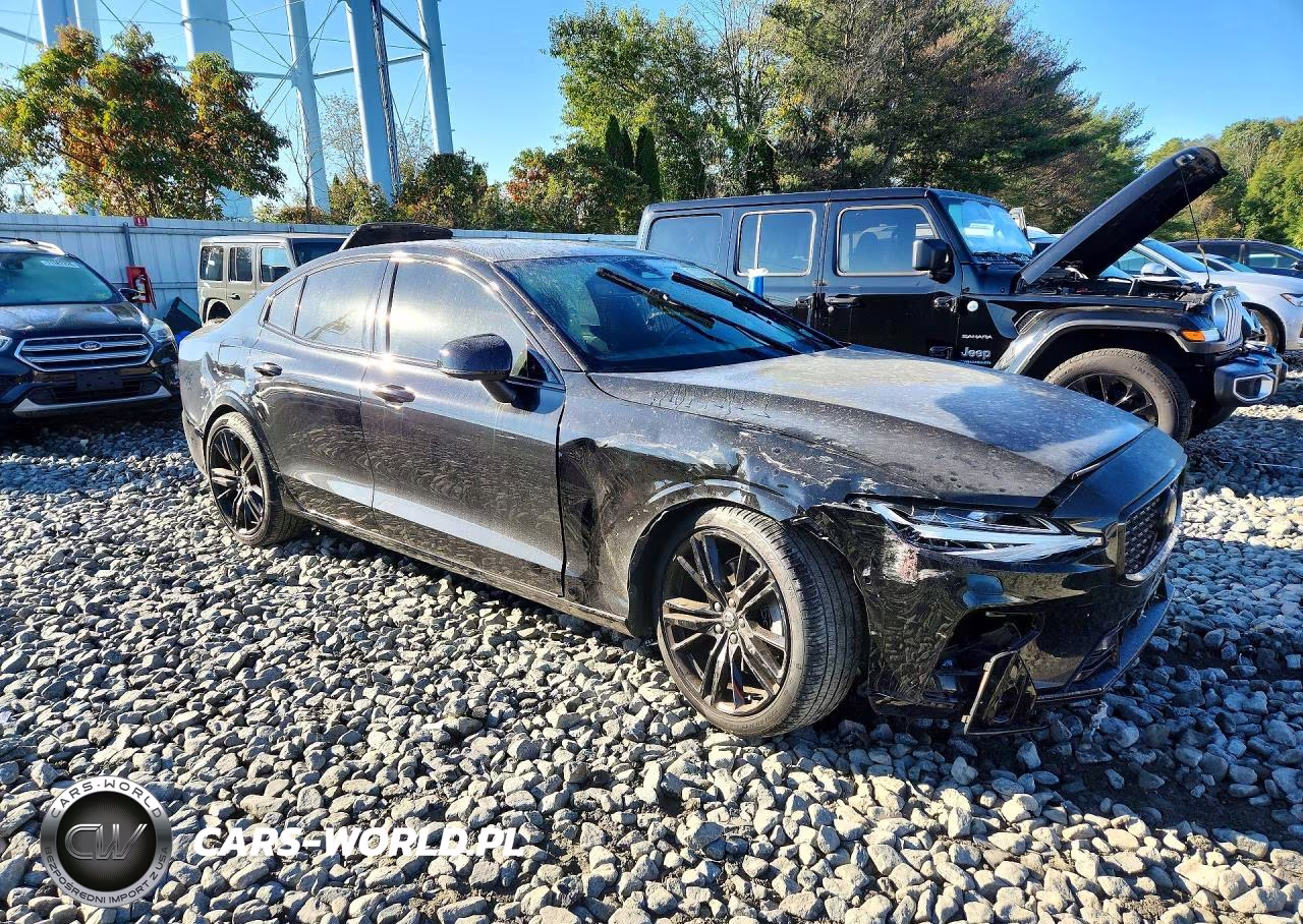 2024 Volvo S60 Plus VIN:7JRL12TH5RG290068 - 4