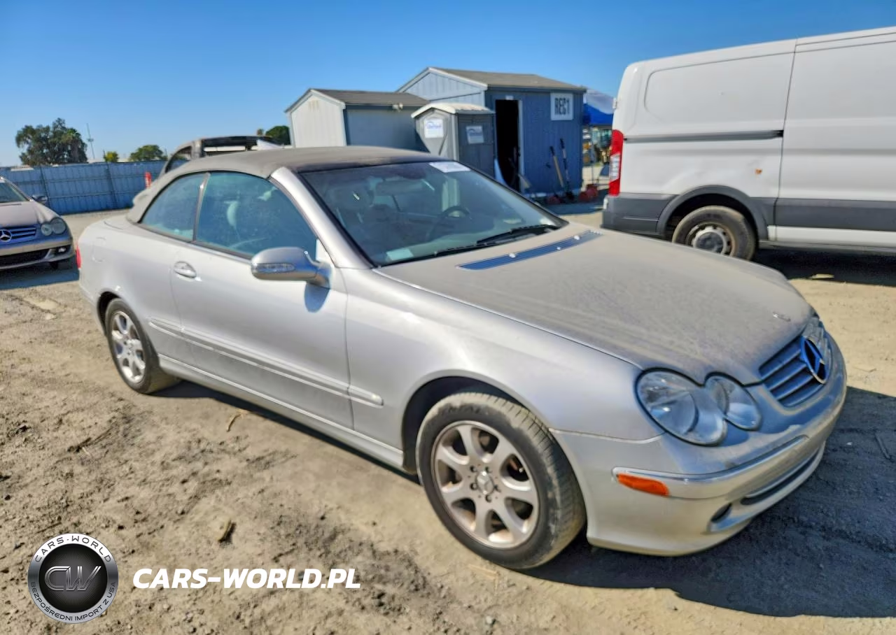 2004 Mercedes-Benz Clk 320 VIN:WDBTK65G44T021632 - 4