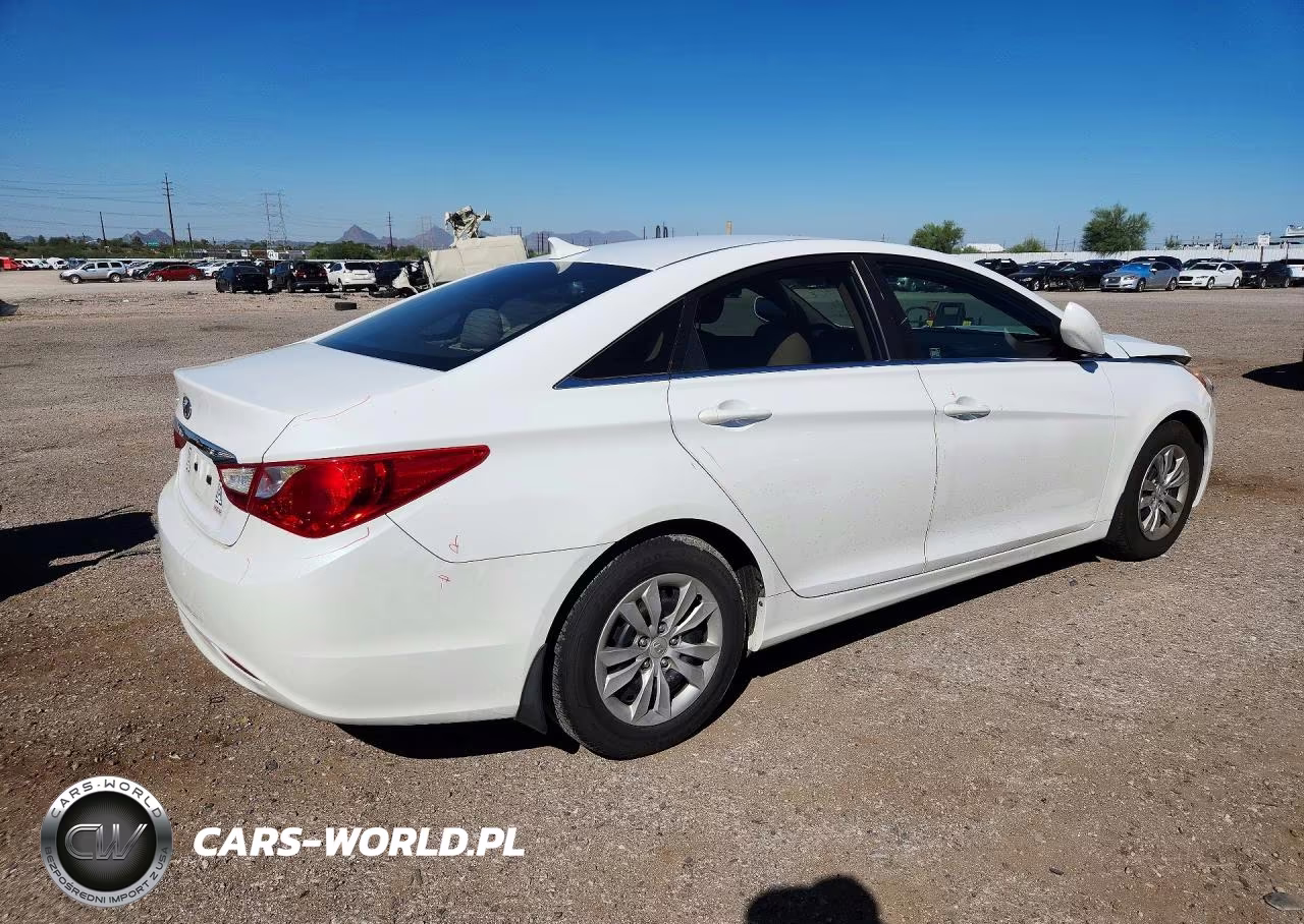 2011 Hyundai Sonata Gls VIN:5NPEB4AC4BH105355 - 3