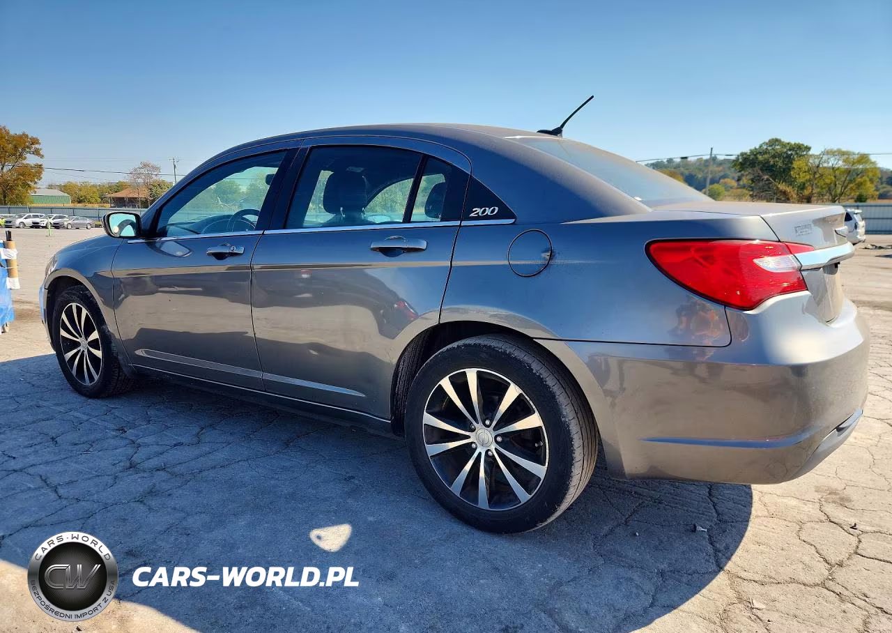 2013 Chrysler 200 Touring VIN:1C3CCBBB4DN688936 - 2