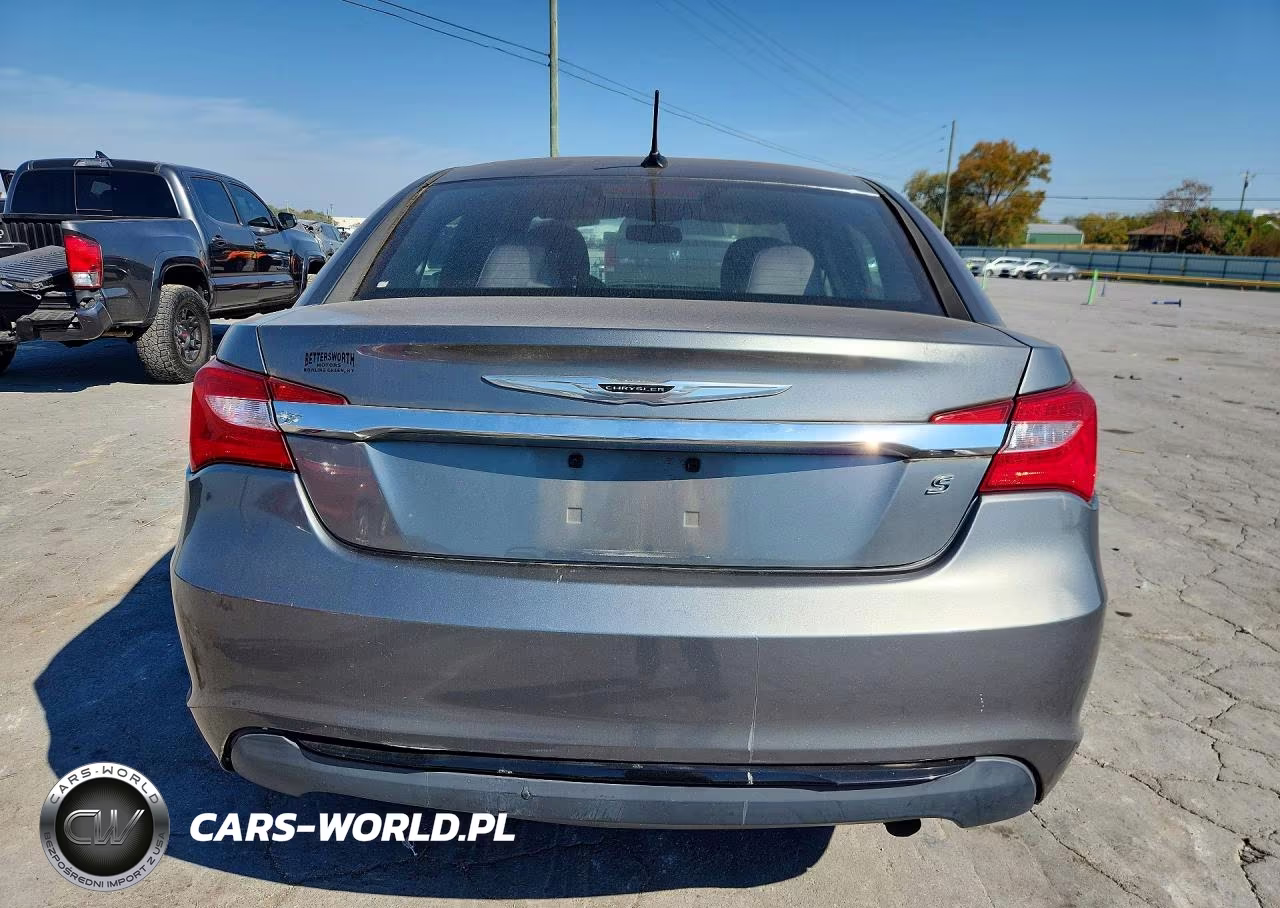 2013 Chrysler 200 Touring VIN:1C3CCBBB4DN688936 - 6