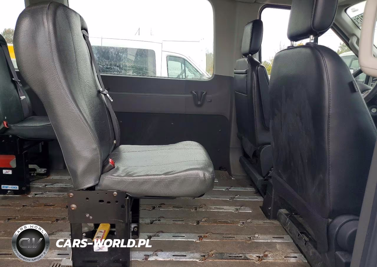 2020 Ford Transit-350 VIN:1FDAX2C86LKB25098 - 11