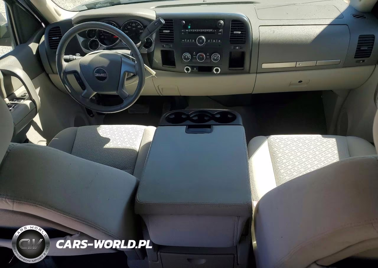 2007 GMC New Sierra C1500 VIN:2GTEC13C971533679 - 8