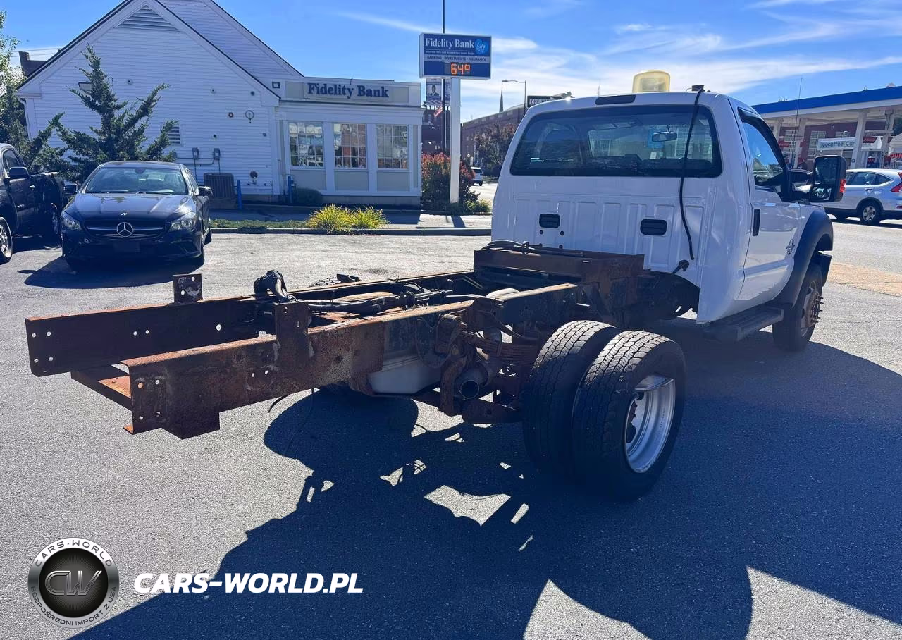 2016 Ford F450 Super Duty VIN:1FDUF4GT5GED42740 - 4