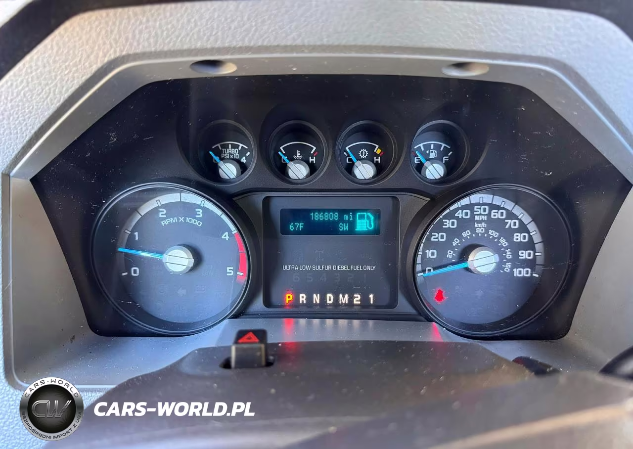 2016 Ford F450 Super Duty VIN:1FDUF4GT5GED42740 - 8