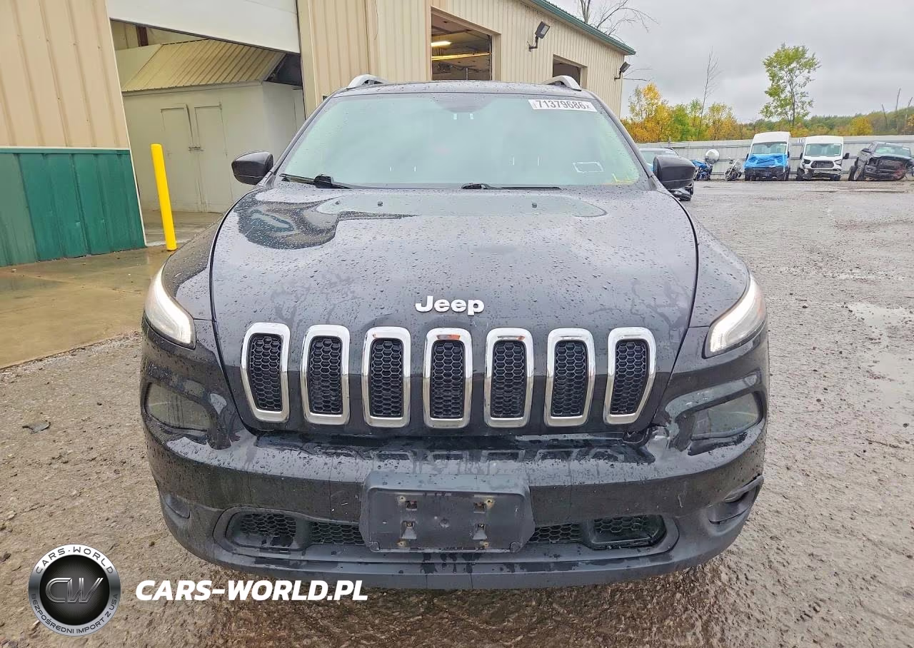 2018 Jeep Cherokee Latitude Plus VIN:1C4PJMLX0JD508121 - 5