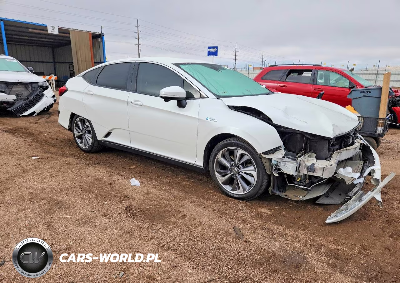 2018 Honda Clarity Touring VIN:JHMZC5F36JC005487 - 4