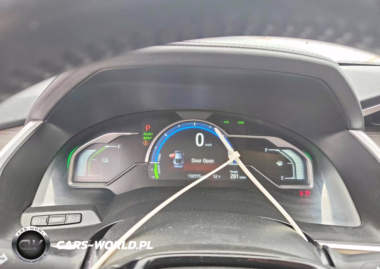 2018 Honda Clarity Touring VIN:JHMZC5F36JC005487 - 9