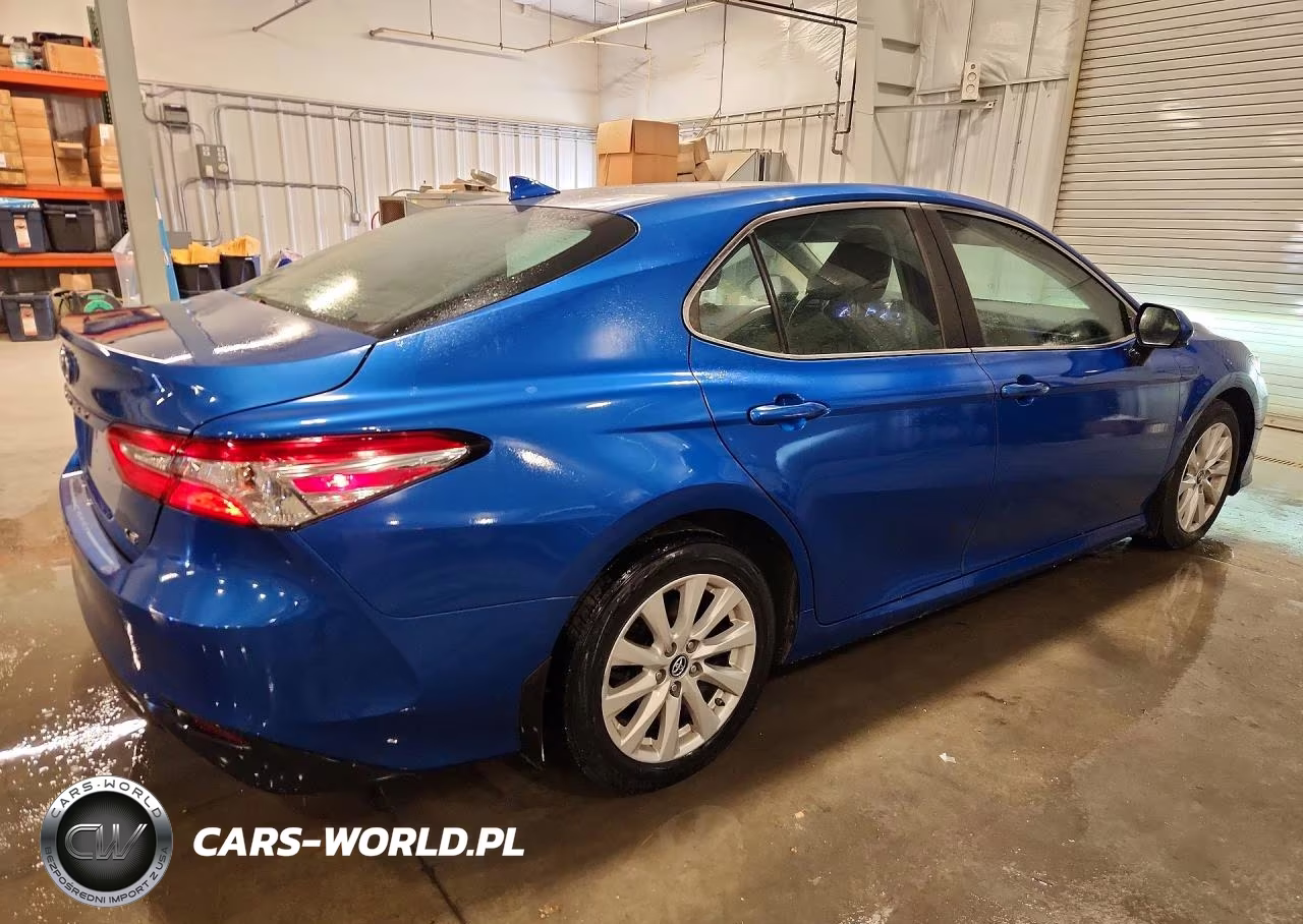 2019 Toyota Camry Le VIN:4T1B11HK9KU279537 - 3