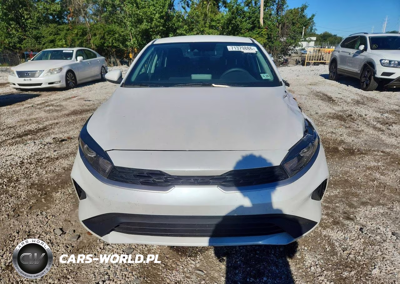 2024 Kia Forte Lxs VIN:3KPF24AD6RE757230 - 5