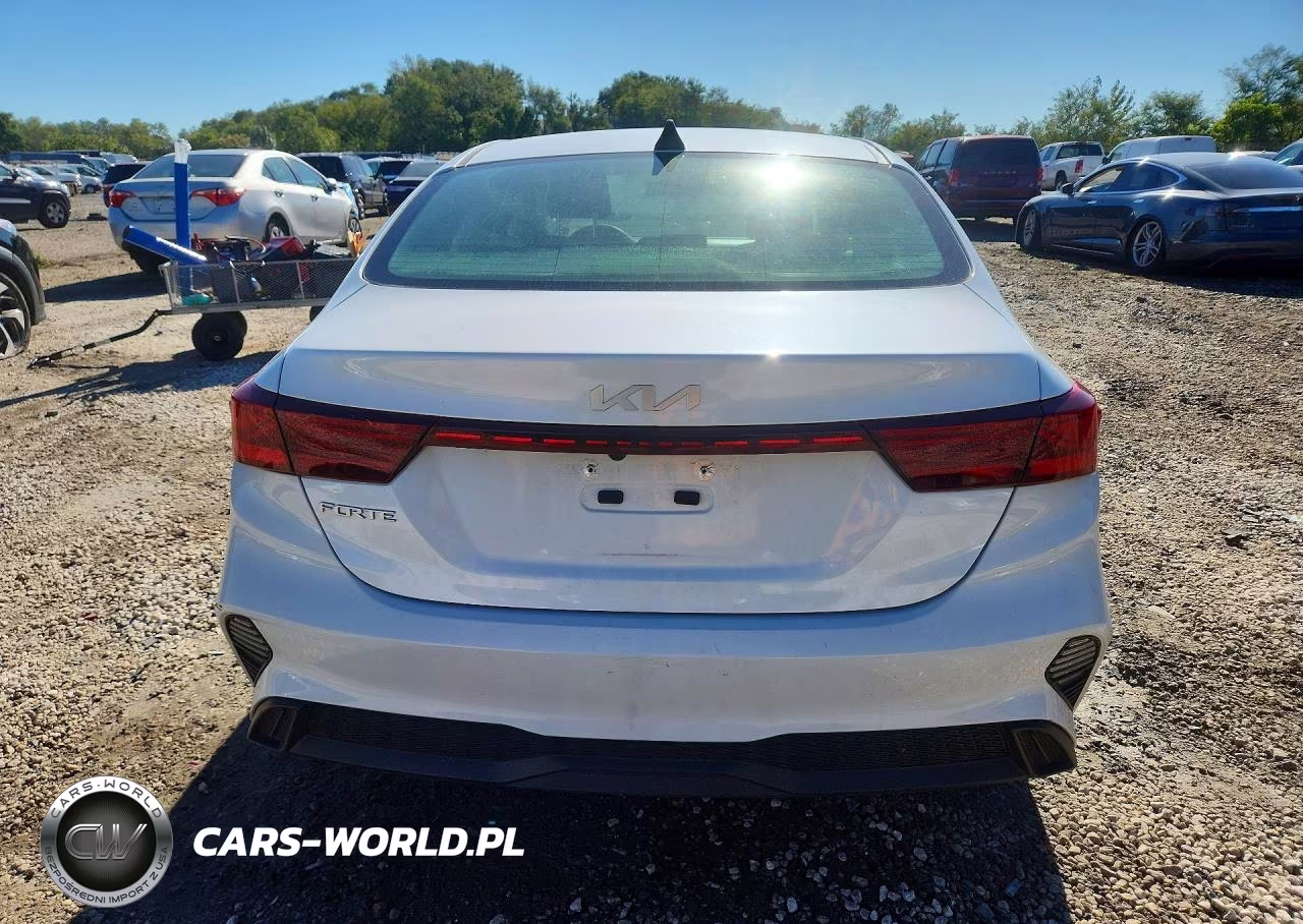 2024 Kia Forte Lxs VIN:3KPF24AD6RE757230 - 6
