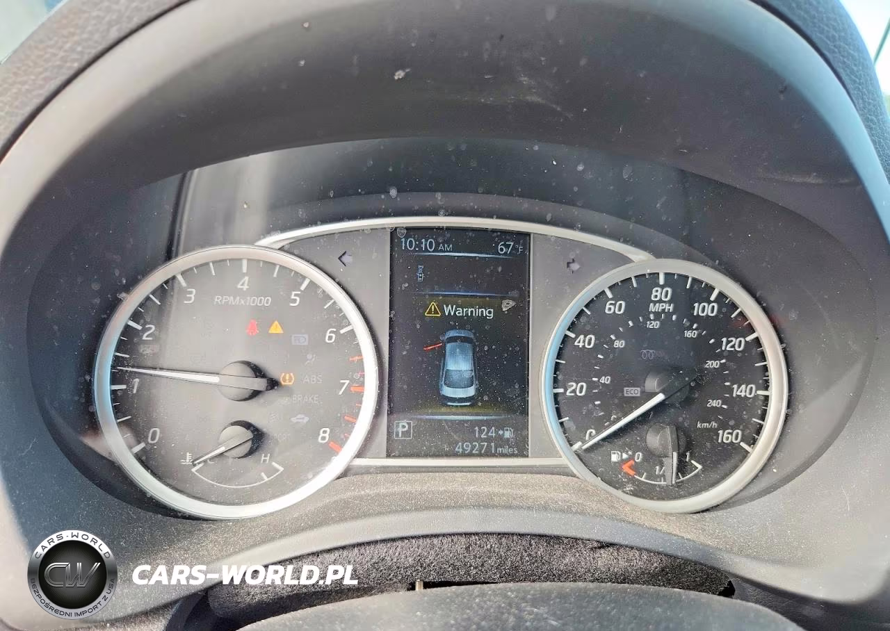 2018 Nissan Sentra Sr VIN:3N1AB7AP7JY255709 - 9