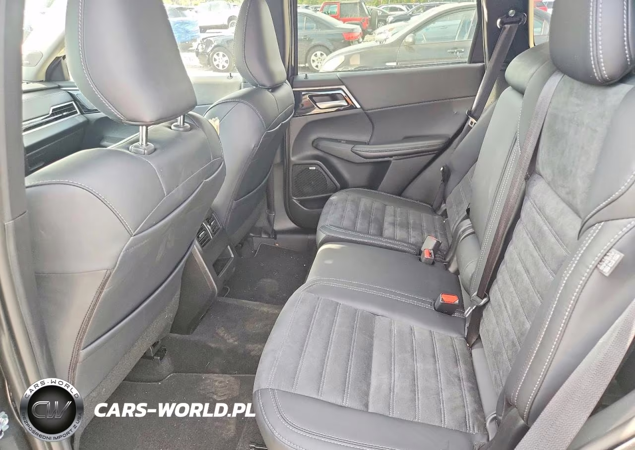 2026 Mitsubishi Outlander Se VIN:JA4J4VAB3TZ052173 - 11