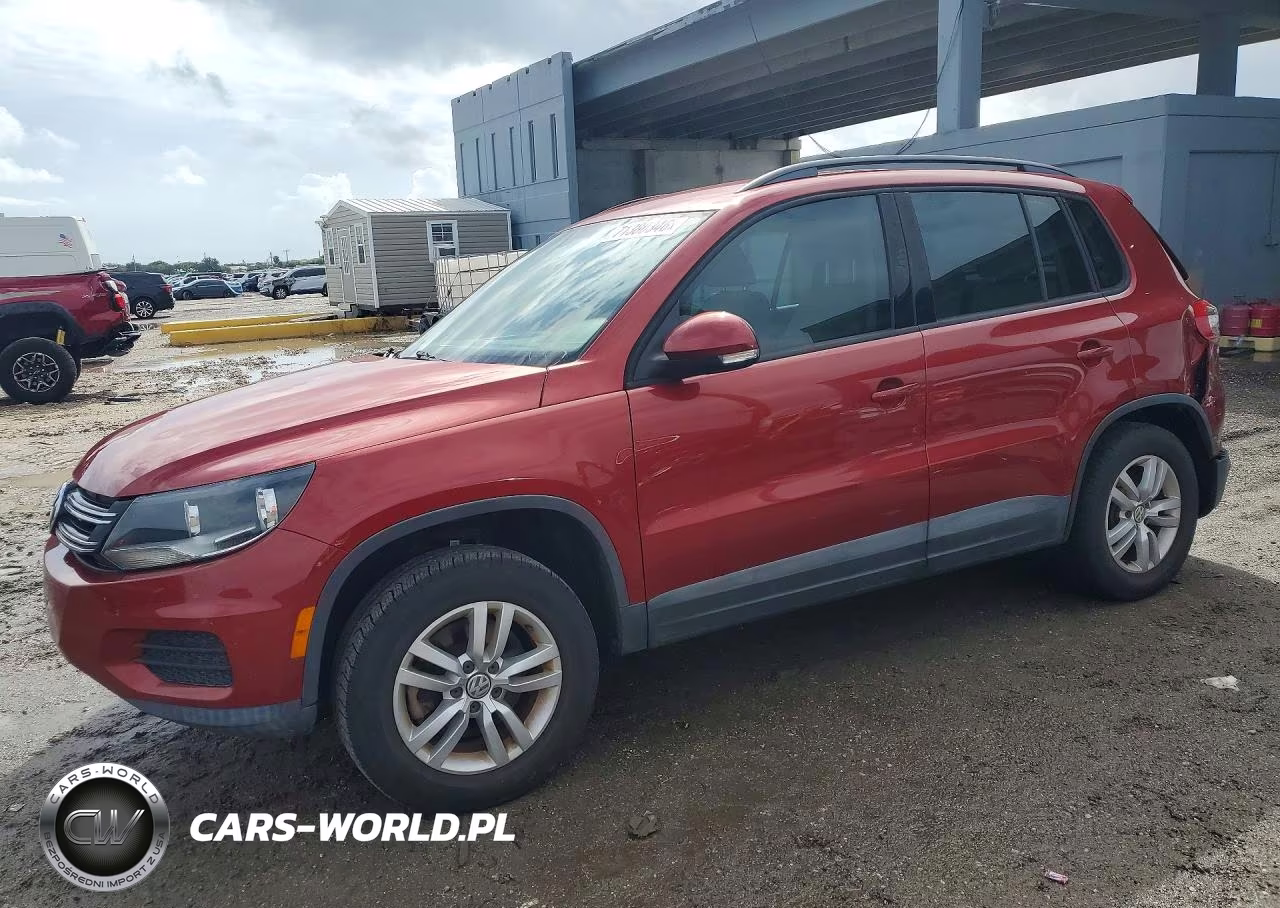 2016 Volkswagen Tiguan S