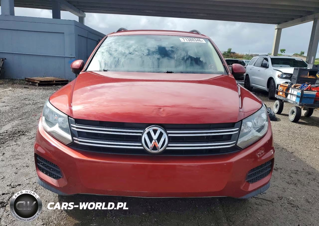 2016 Volkswagen Tiguan S VIN:WVGAV7AX9GW040719 - 5