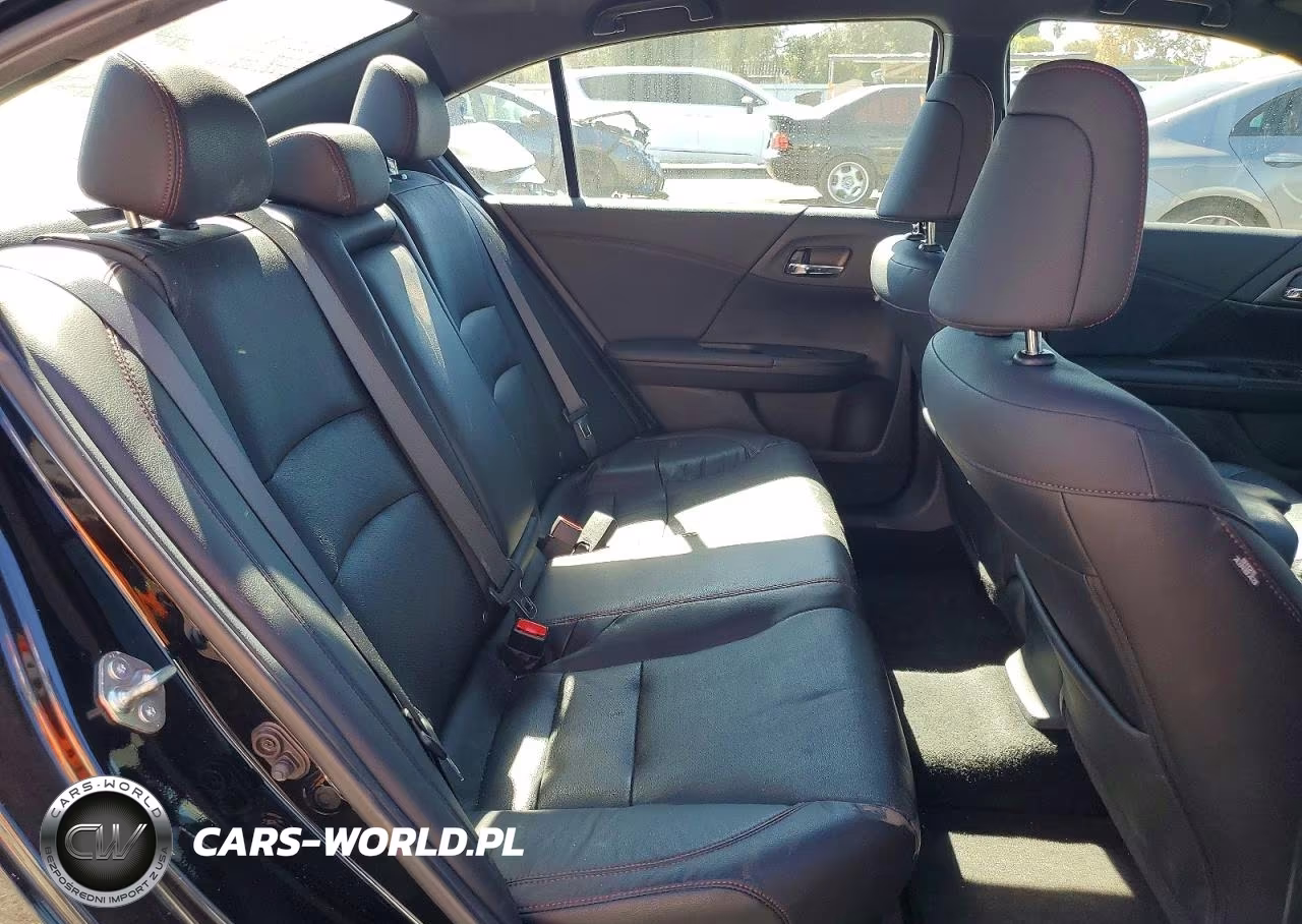 2017 Honda Accord Sport Special Edition VIN:1HGCR2F14HA068159 - 10