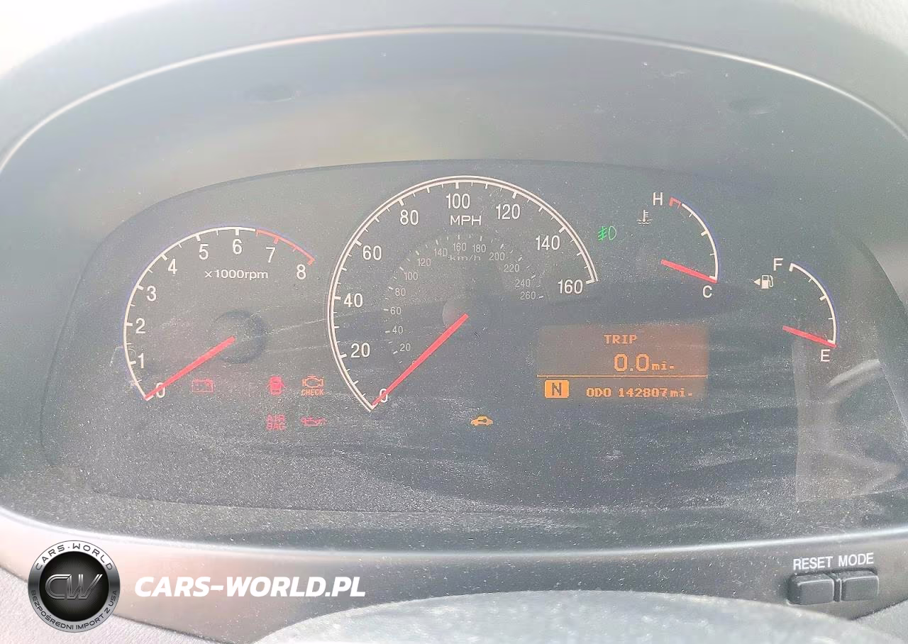 2006 Hyundai Azera Se VIN:KMHFC46F66A120484 - 9