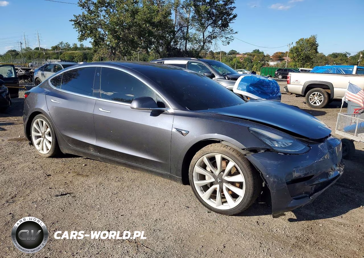2018 Tesla Model 3 VIN:5YJ3E1EA9JF059539 - 4