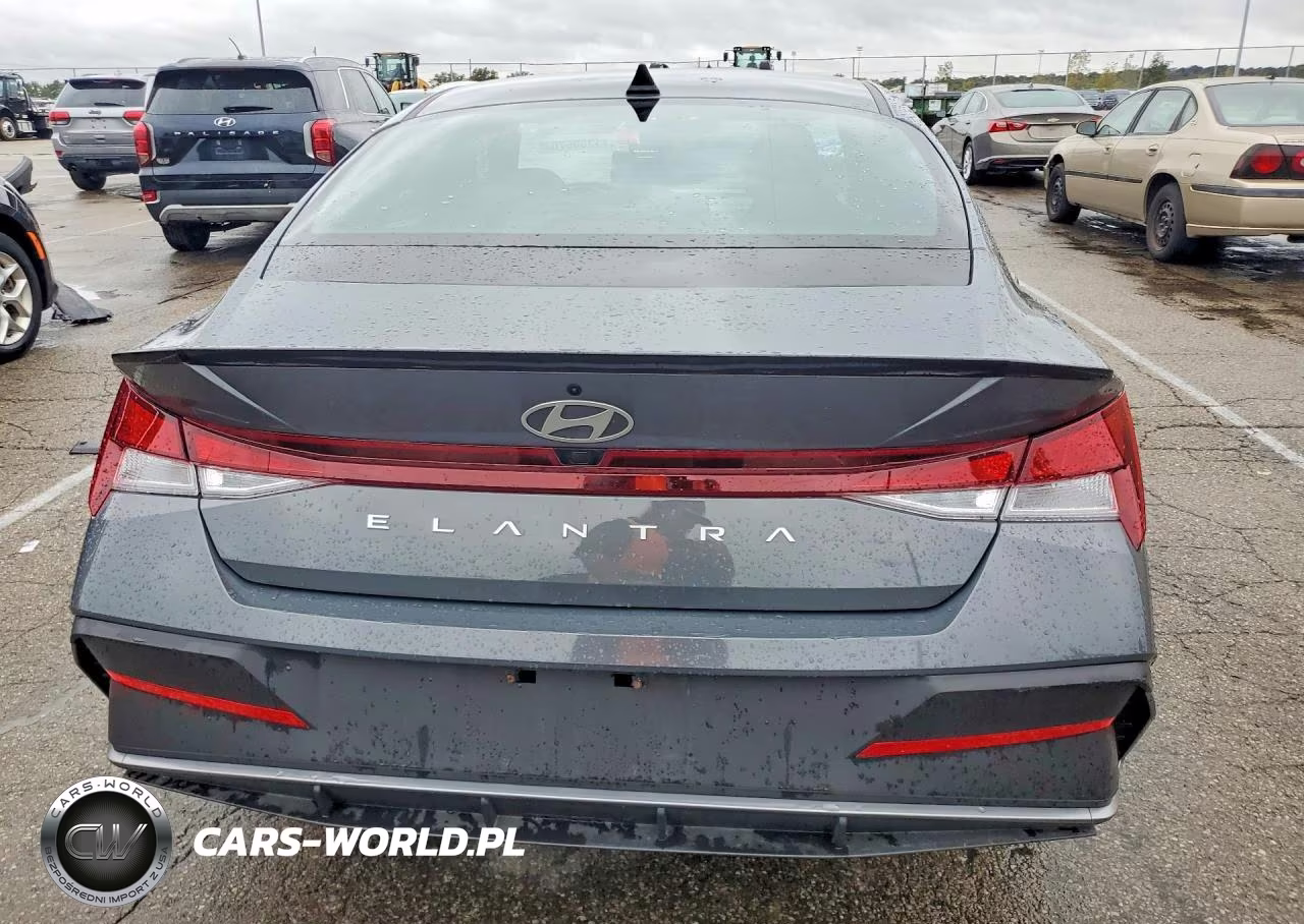 2025 Hyundai Elantra Sel Sport VIN:KMHLM4DG7SU000617 - 6