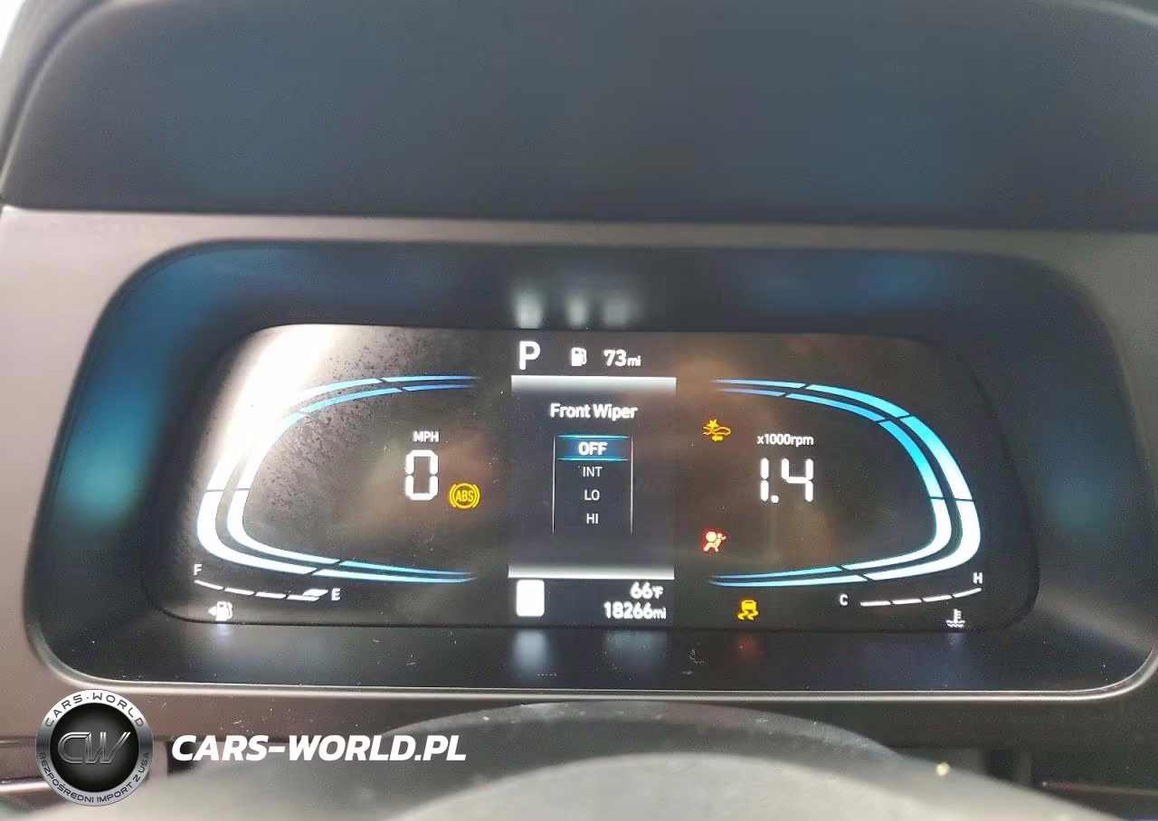 2025 Hyundai Elantra Sel Sport VIN:KMHLM4DG7SU000617 - 9