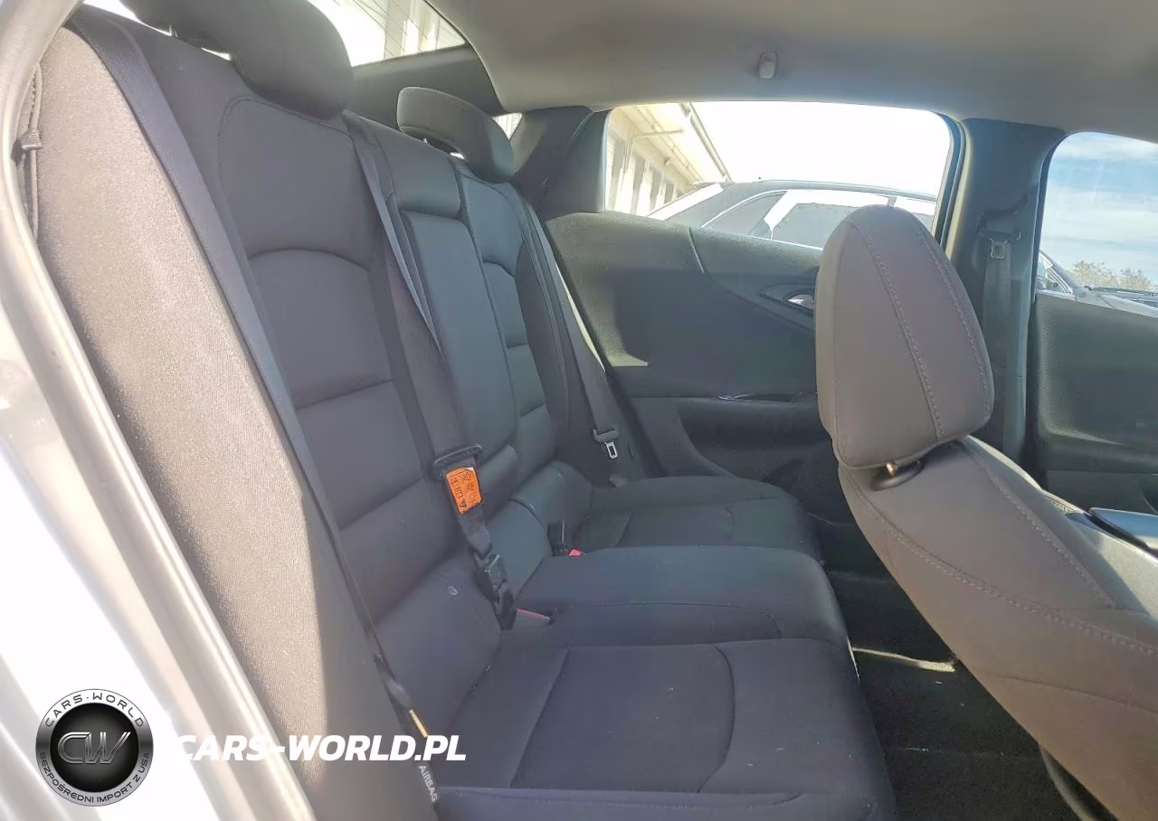 2016 Chevrolet Malibu Ls VIN:1G1ZC5ST2GF280894 - 10