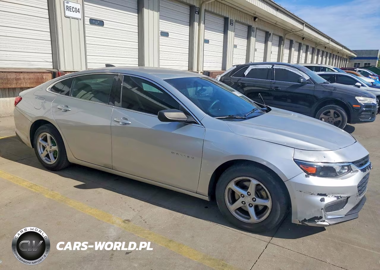 2016 Chevrolet Malibu Ls VIN:1G1ZC5ST2GF280894 - 4
