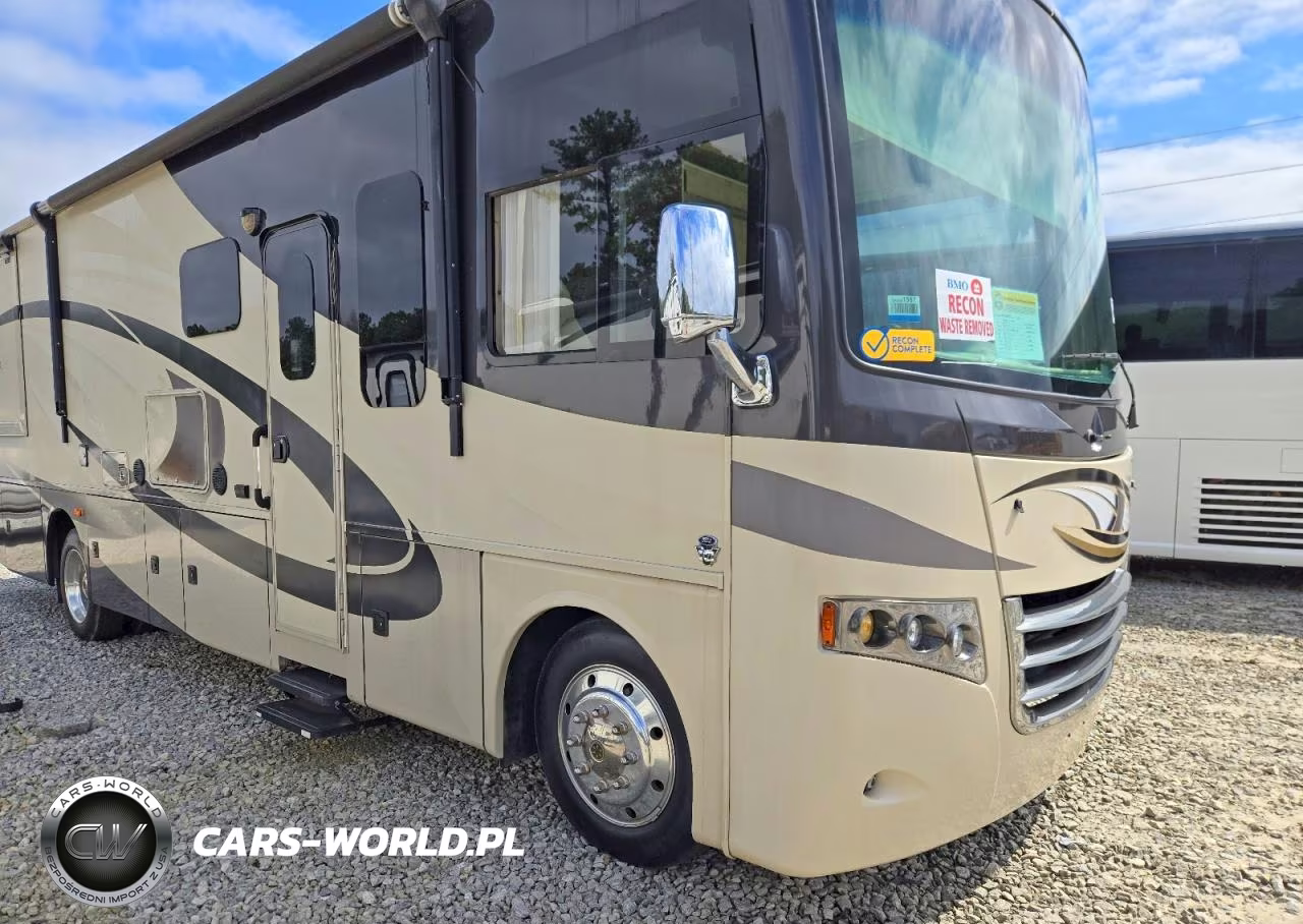 2014 Ford F53 VIN:1F66F5DYXE0A08817 - 9