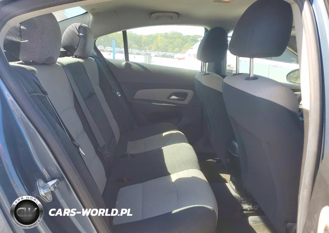 2012 Chevrolet Cruze Ls VIN:1G1PC5SH5C7216386 - 10