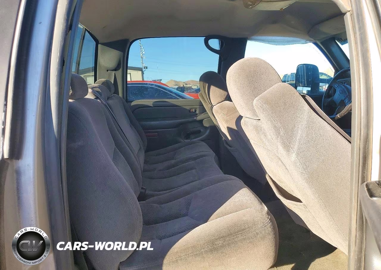 2006 Chevrolet Silverado K2500 Heavy Duty VIN:1GCHK23D16F204075 - 10
